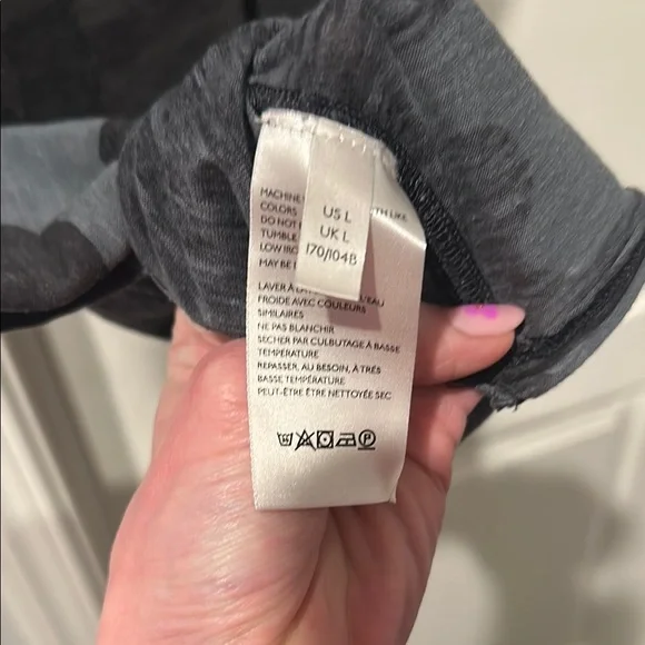 We The Free Camouflage Short Sleeve Tee - Black and Gray - Picture 4 of 8